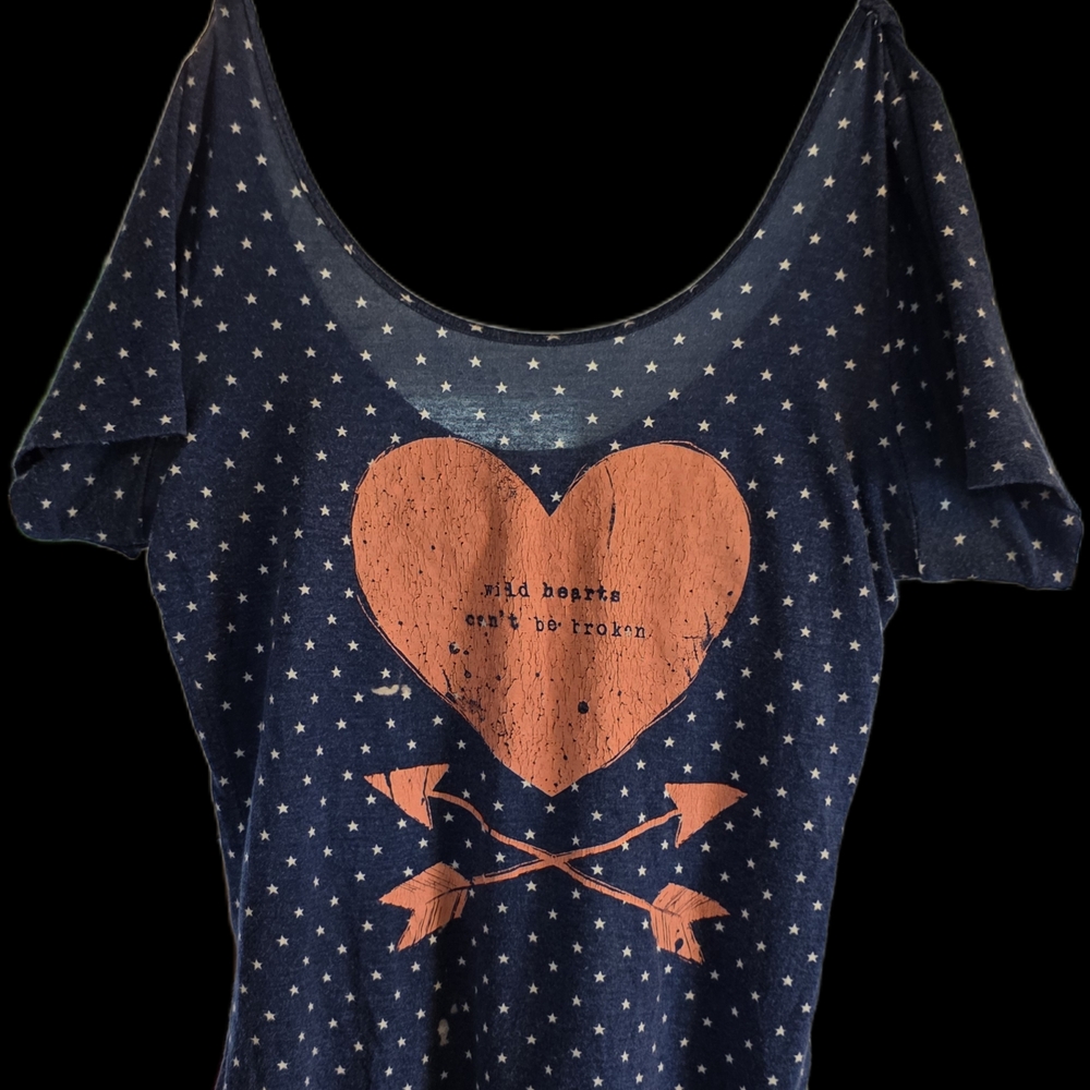 Tokyo Darling Pink, White & Blue Crop Top w/Heart & Arrow Graphic (Almost New)